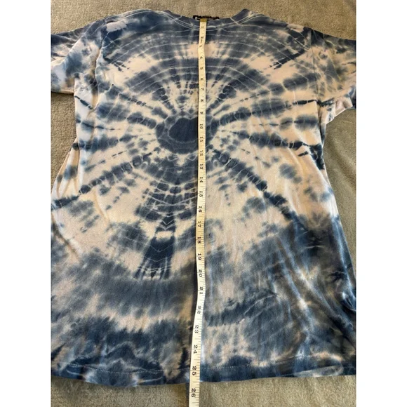 Motley Crew Band Tshirt Medium Symmetrical Tie Dye Wings Pentagram Rock Tee - Picture 4 of 5